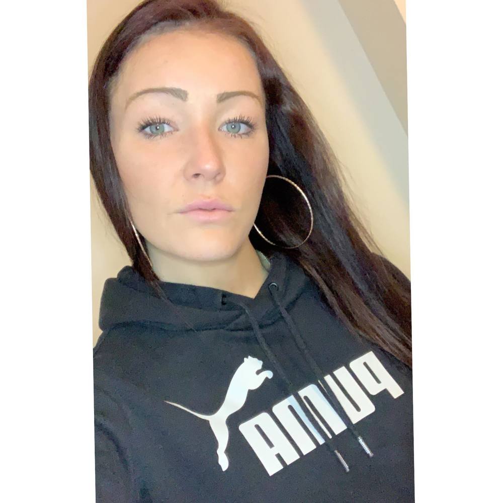 Meet your Posher, Molly